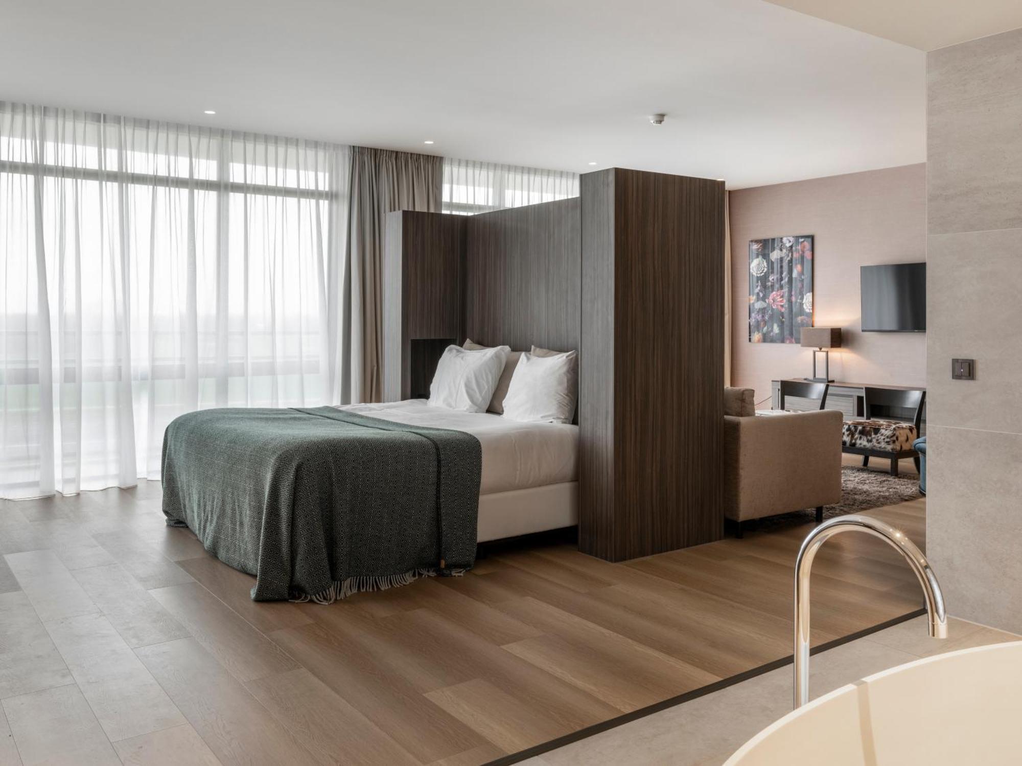 Van Der Valk Hotel Zwolle Zwolle  Ngoại thất bức ảnh