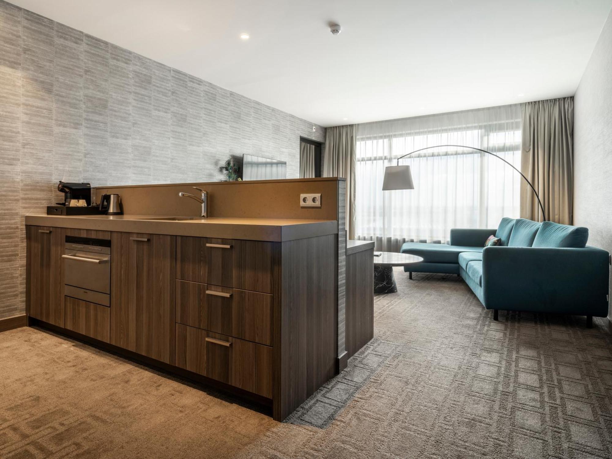 Van Der Valk Hotel Zwolle Zwolle  Ngoại thất bức ảnh