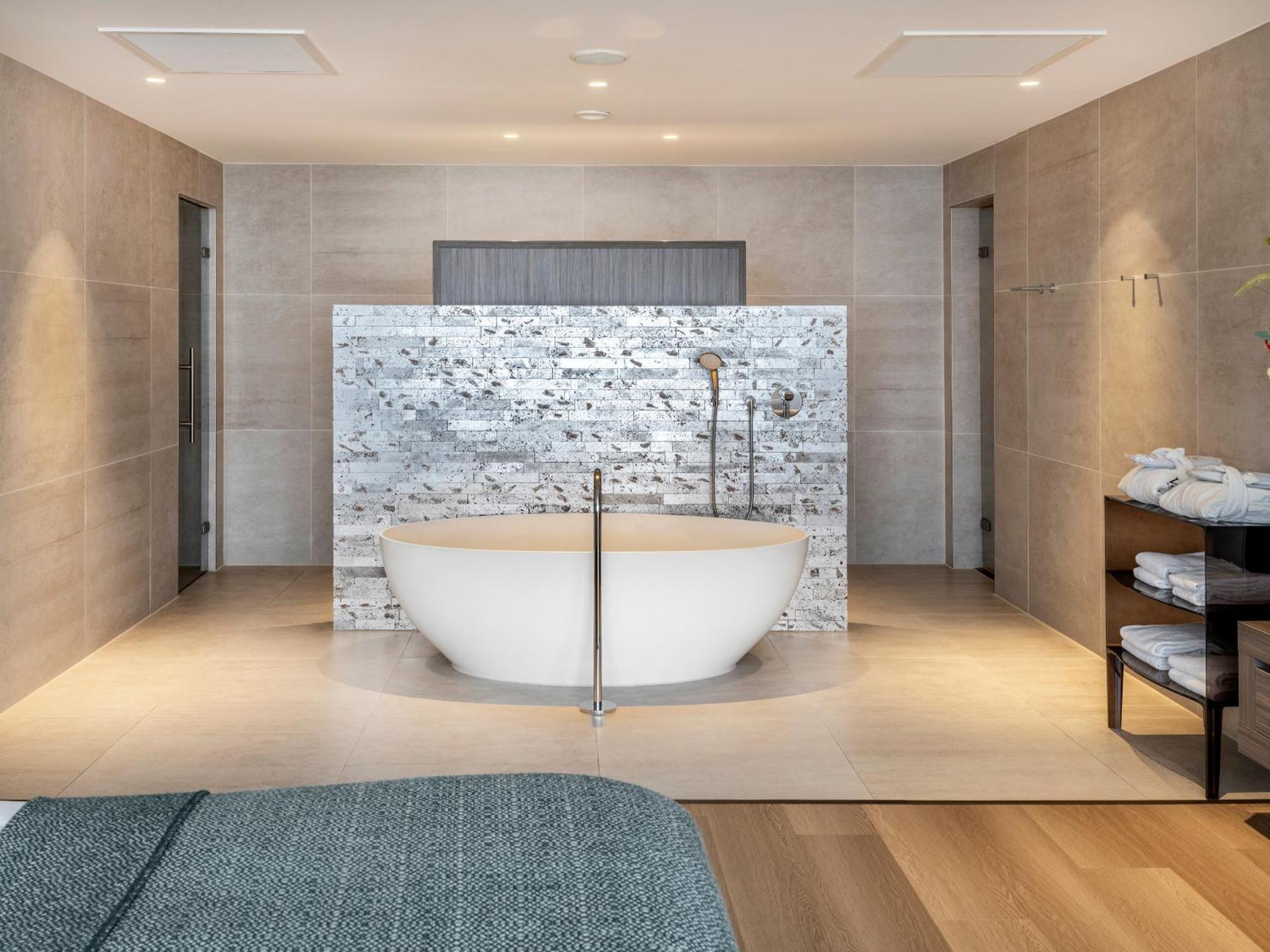 Van Der Valk Hotel Zwolle Zwolle  Ngoại thất bức ảnh